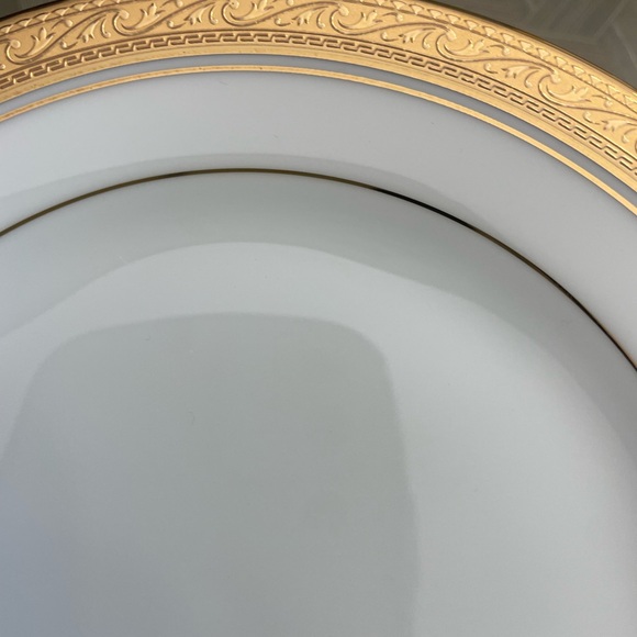 Noritake Fine Porcelain CRESTWOOD Gold Bread and Butter Plate Set of 8 Plates - Picture 5 of 10